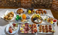 Stejarii Resort - Завтрак