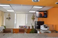 Travelers Inn Hotels in Monroe