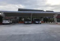 The Grace Residence - parking