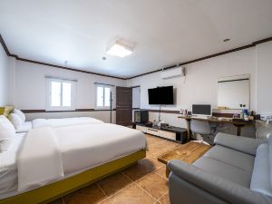 Goseong Sky Motel