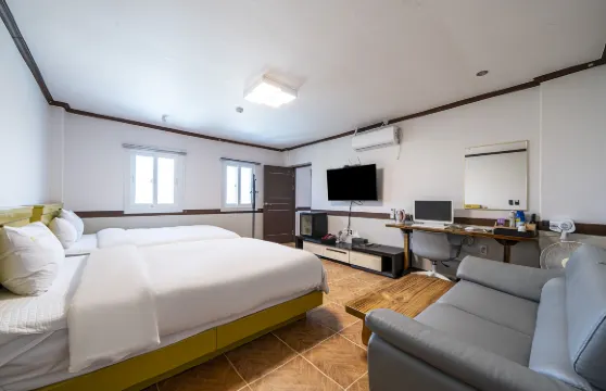 高城 天空汽車旅館