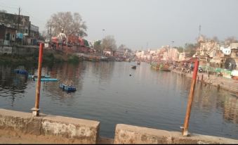 Hotel Chitrakoot Darshan Chitrakoot