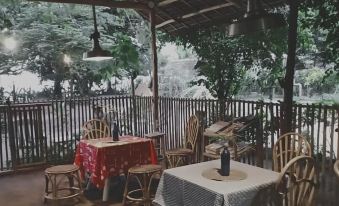 Balay Cuyonon Eco Lodge