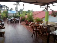 Romruen Resort Hotels in Ban Tak