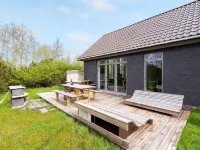 "Henrieta" - 4km from the Sea