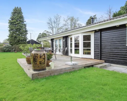 "Eia" - 500m from the Sea Hotels in Hornbaek