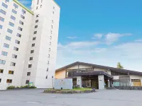 APA Hotel and Resort Joetsu Myoko Hotel dekat APA Resort Joetsu Myoko Forest Golf Course