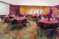 Ramada by Wyndham Elko Hotel at Stockmen's Casino فنادق في إلكو