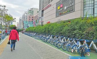 Qingmu Select Hotel (Ma'anshan Hongqi Middle Road RT-Mart)