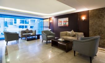 Ebreez Grand Hotel
