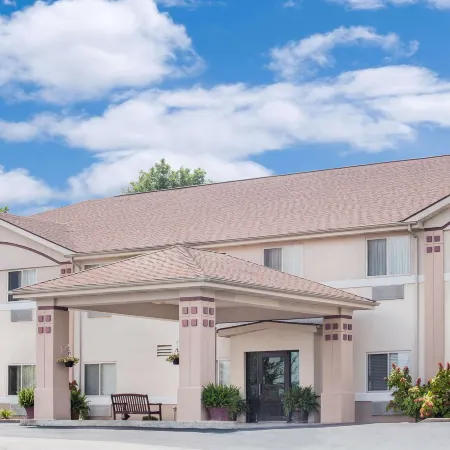 Super 8 by Wyndham Central City