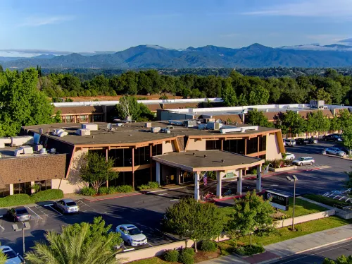 Red Lion Hotel Redding Các khách sạn ở Redding
