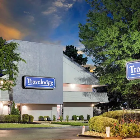 Travelodge by Wyndham College Park
