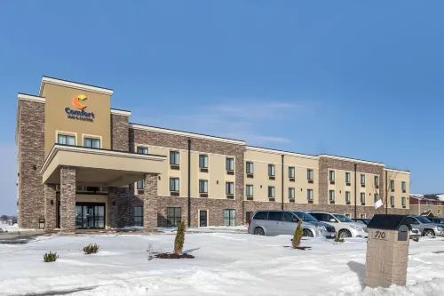 Comfort Inn & Suites Cedar Rapids Cid Eastern Iowa Airport Hotel di Cedar Rapids