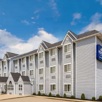 Microtel Inn & Suites by Wyndham Dry Ridge