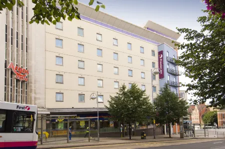 Premier Inn Sheffield City Centre (Angel Street)