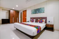 FabHotel la Victoria - Galaxy Circle Hotels in Сурат