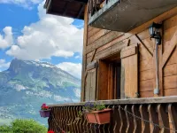 A la Claire Fontaine 1 Hotels in Combloux