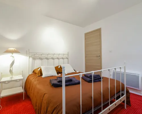 Cottage le Rêve d'Esther, Atypical and Elegant! Hotels in Cholet