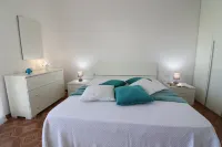 Holiday Home 'Aurora A Otranto' with Balcony and Air Conditioning - جاكوزي
