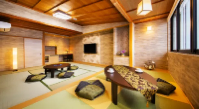 TOGEN 黒部・宇奈月温泉 桃源(カニ料理)