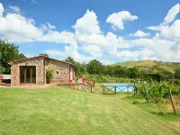 Val d'Orcia Hotels in Radicofani