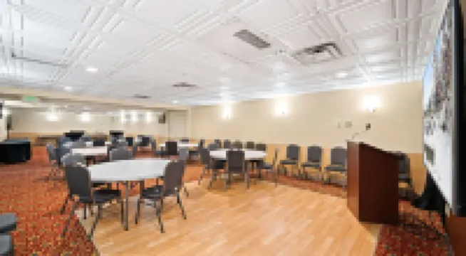 Clarion Hotel & Suites Fairbanks Near Ft Wainwright