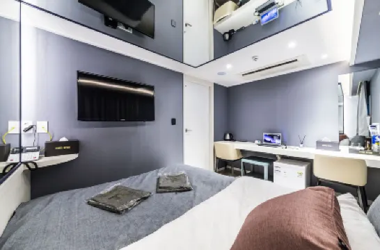 HOTEL SEVEN Các khách sạn gần Ga Incheon