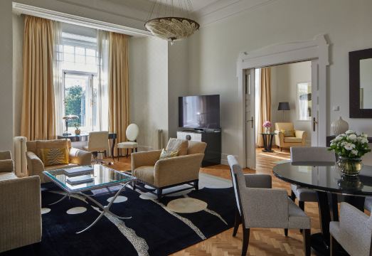 부다페스트 다뉴브 강변 포시즌스 호텔 야경