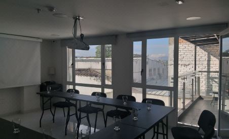 Hotel Business Center - Housity