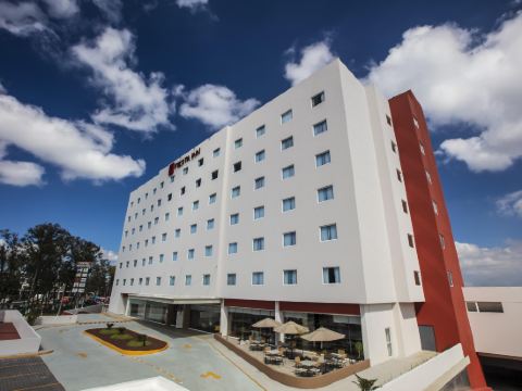 Fiesta Inn Guadalajara Periférico Poniente