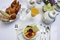 Hotel Mercer Sevilla 5 GL - فطور