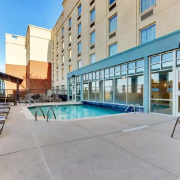 Drury Inn & Suites Sikeston