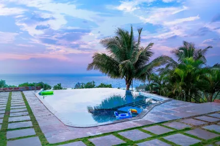 Nakshatra Beach Resort Отели в г. Ратнагири