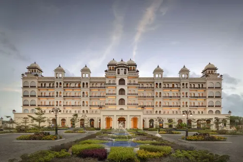 Uday Palace, Navsari, A Member of Radisson Individ - 5-Star