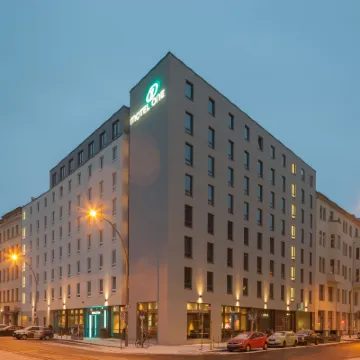 Motel One Berlin-Hackescher Markt Hotels near Berlin TV Tower