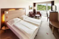 Seehotel Schwanenhof Hotels in Labenz