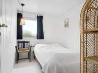 "Nora" - 100m from the Sea