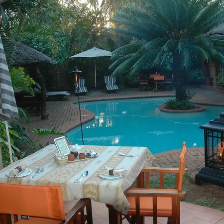Trees Too Guest Lodge