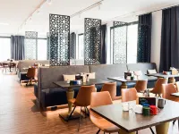 Holiday Inn - the niu, SADDLE FÜRTH by IHG - breakfast