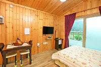 Cheongdo Mountains Bed and Breakfast
