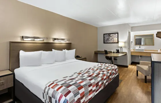 克利夫蘭獨立城紅頂酒店