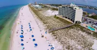 Holiday Inn Express Pensacola Beach Hotels near Shoreline Park