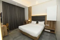 Hotel Landmark Aura فنادق في ثين