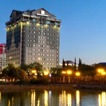 Hotel Sevilla Center
