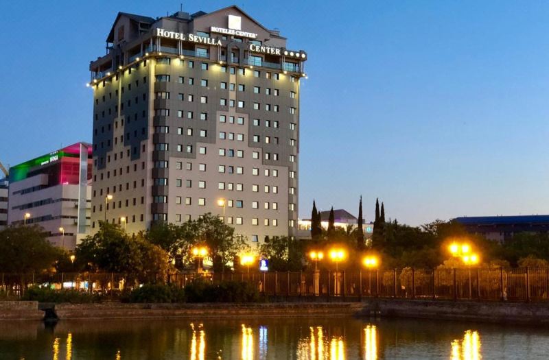 Hotel Sevilla Center