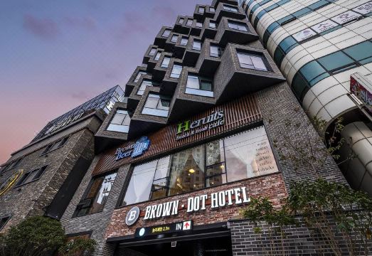 브라운도트호텔 양덕점