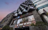 Brown Dot Hotel Masan Yangduck Hotels in Changwon-si