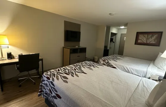 紅頂酒店-沃基根古爾尼