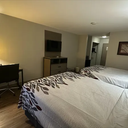 Red Roof Inn Gurnee - Waukegan